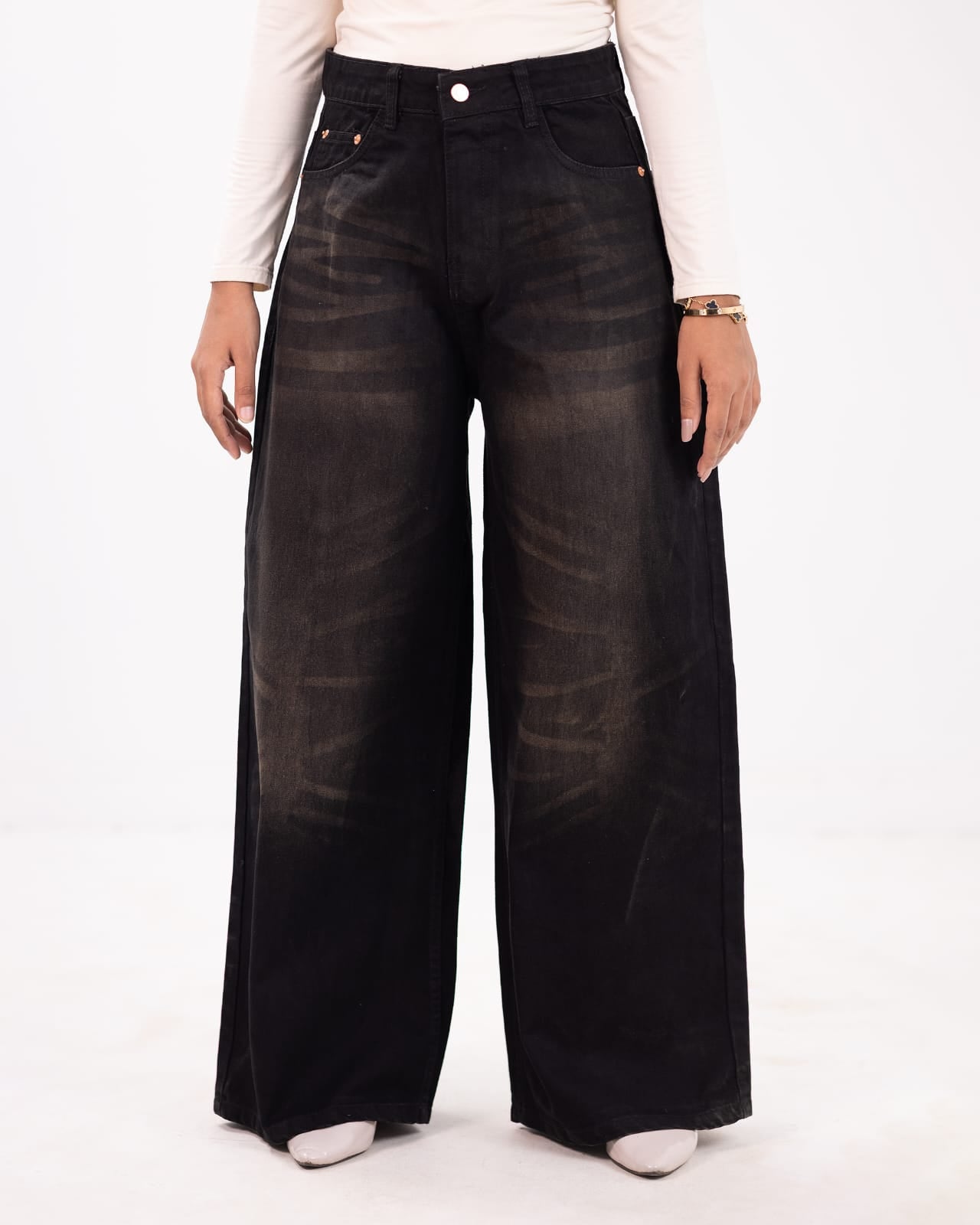 BlackTint Wideleg