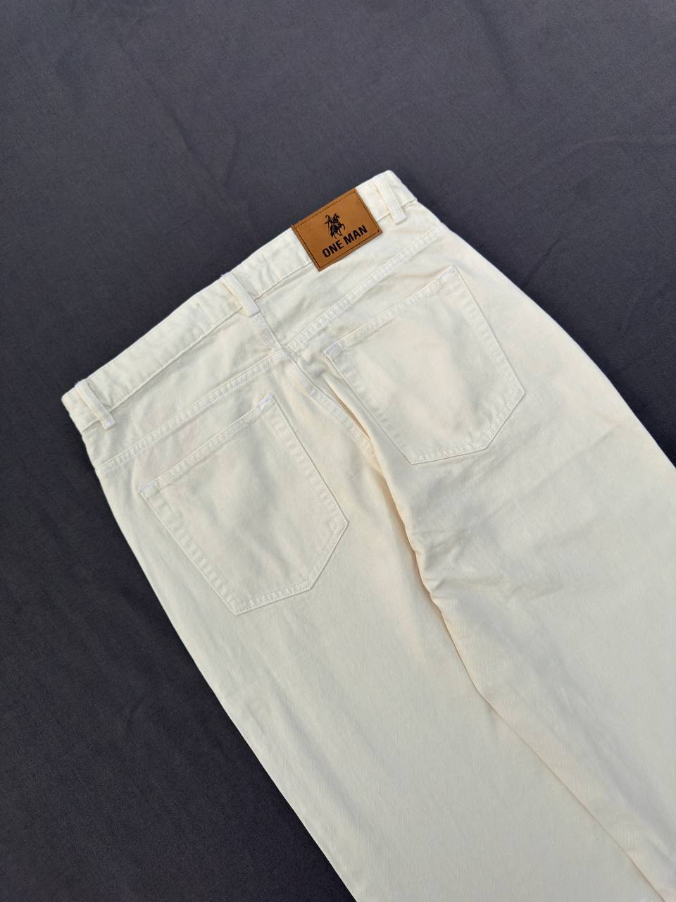 Straight Cut Baggy Jeans