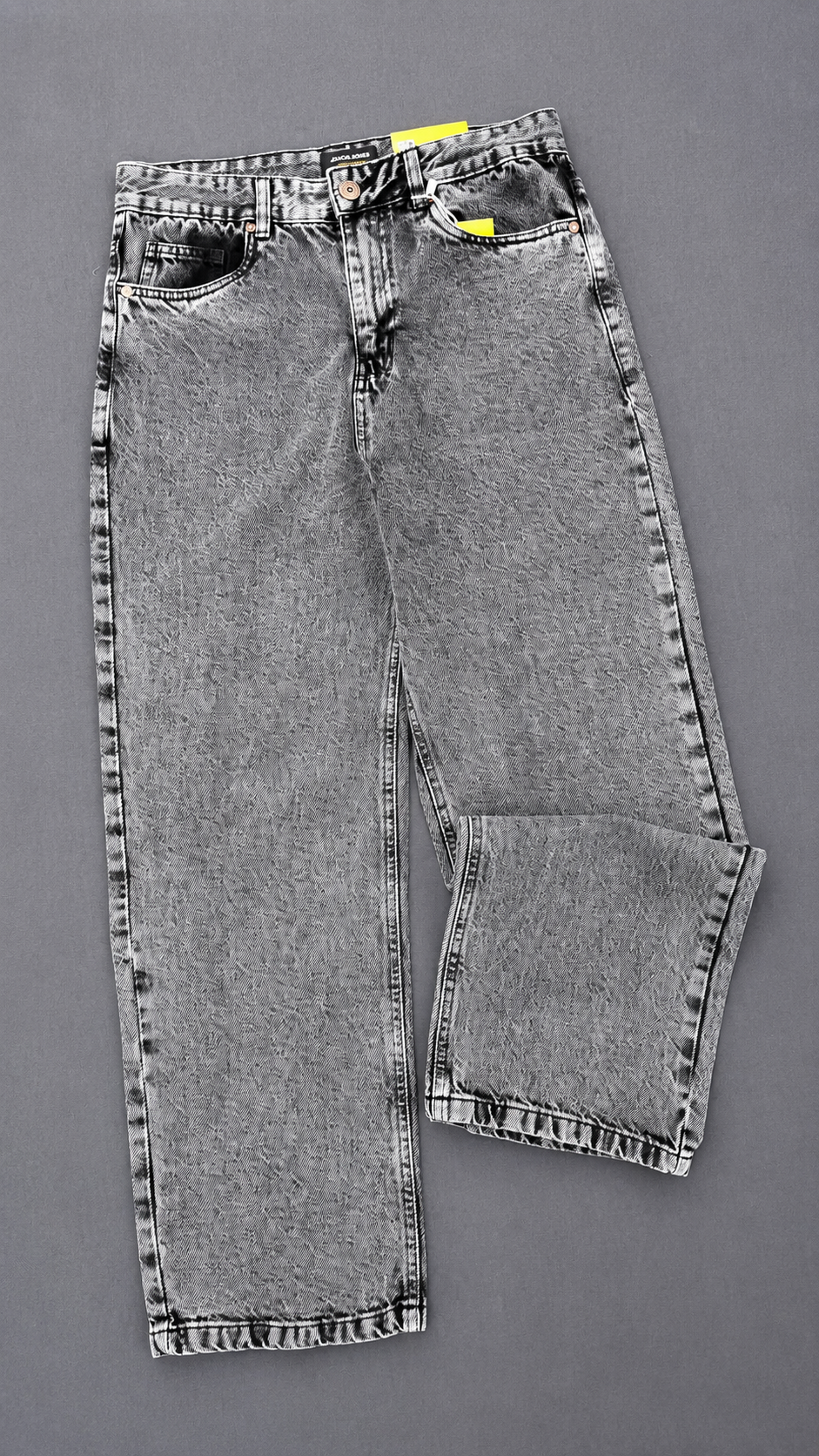 Straight Cut Baggy Jeans