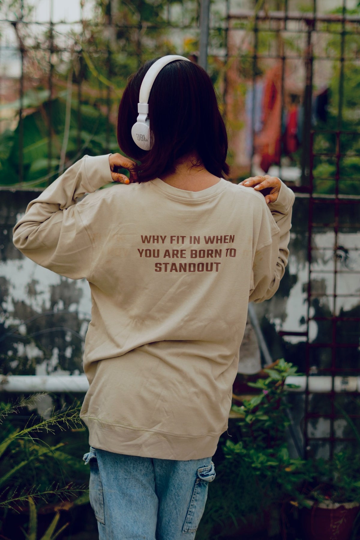 Beige graphic sweatshirt